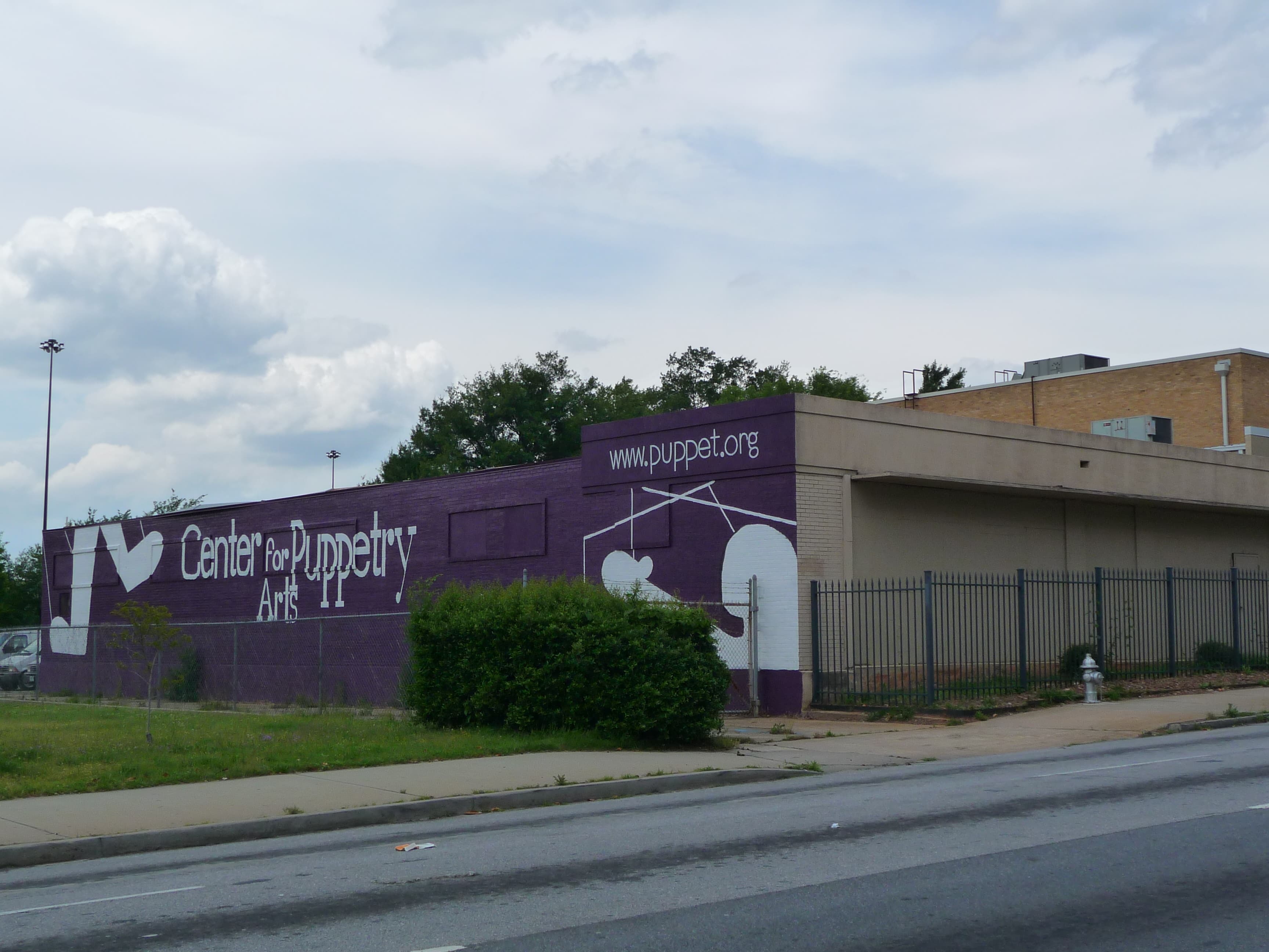 Leslie & Jamie Make it Weird: How to Navigate Life Creatively